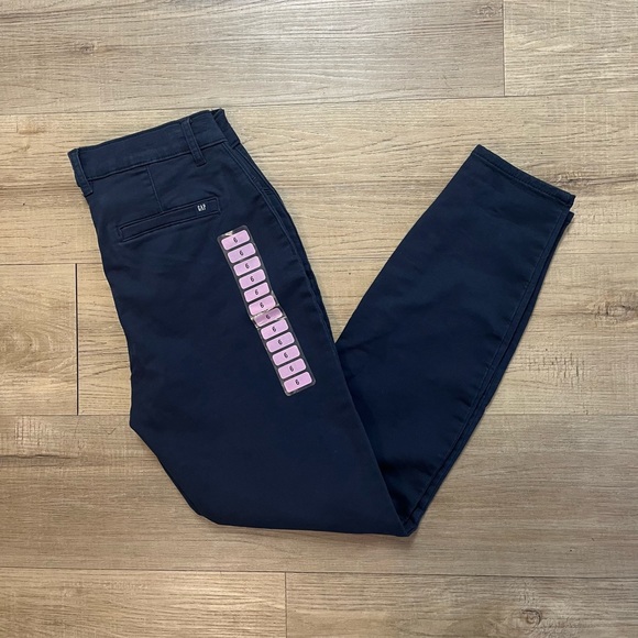 New Women’s Gap Stretch Skinny Pants - Picture 4 of 7